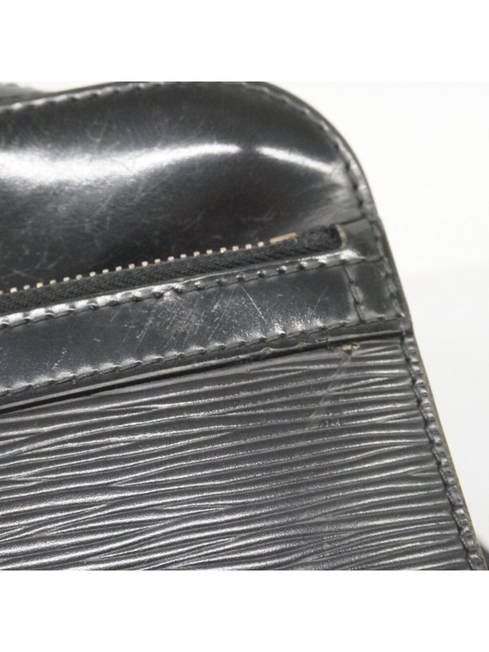 Louis Vuitton Clutch Epi Hoche Noir - Picture 6 of 10